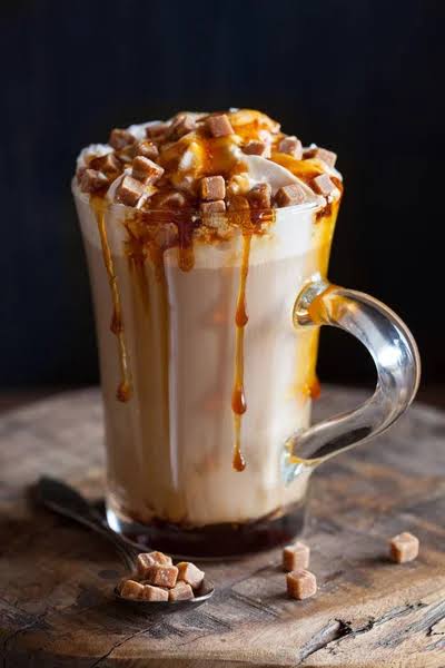 Caramel Latte sunumu