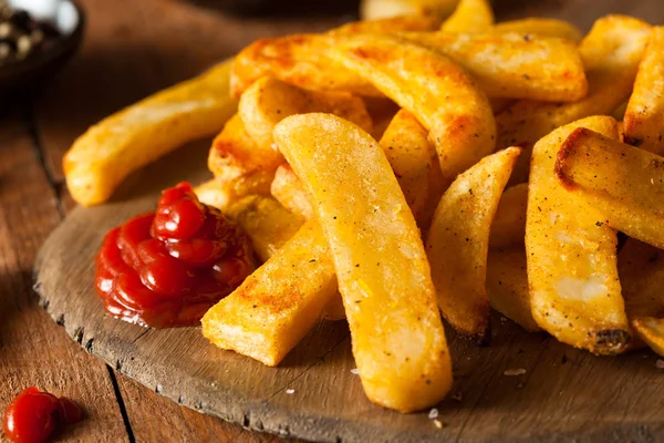 Patates Tava sunumu